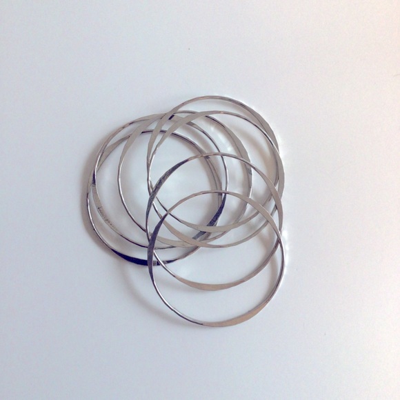 Stackable silver bangles - Picture 3 of 3